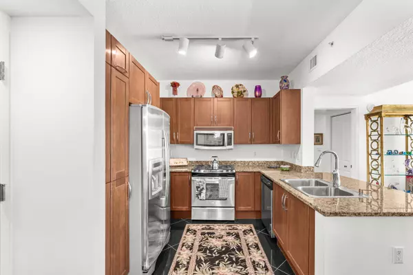 Boynton Beach, FL 33435,450 N Federal HWY 610