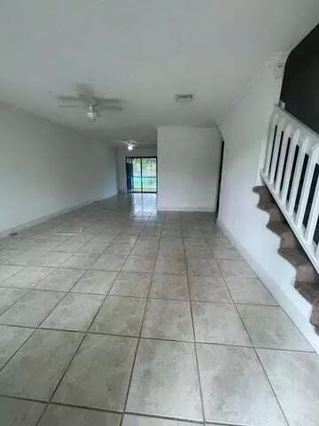 Greenacres, FL 33463,3104 Poolside DR