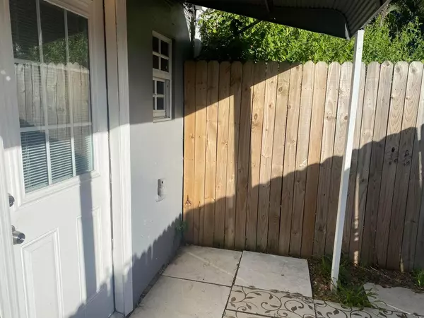 West Palm Beach, FL 33417,5363 Norma Elaine RD