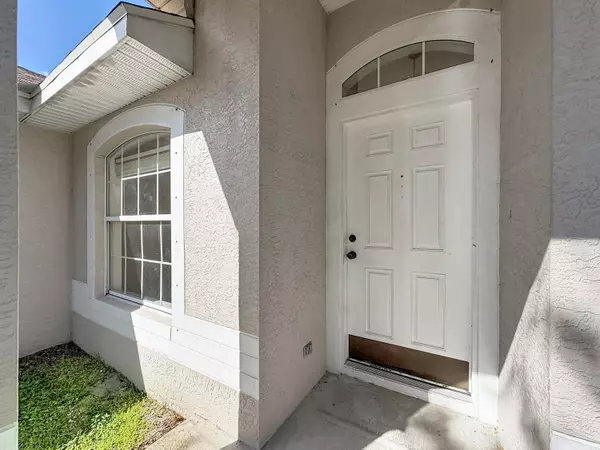 Port Saint Lucie, FL 34953,1037 SW Paar DR