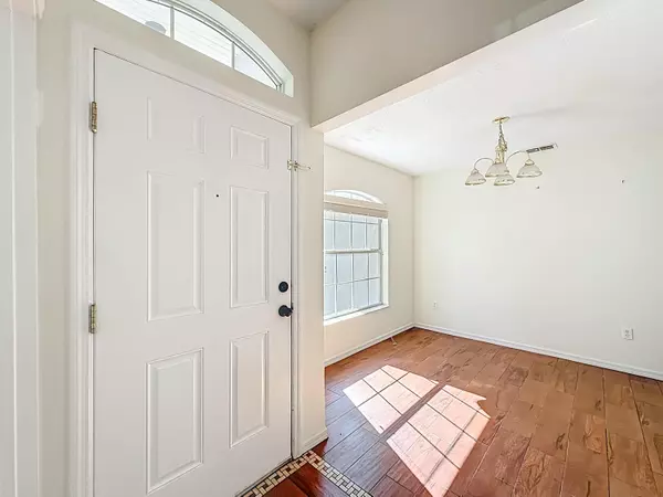 Port Saint Lucie, FL 34953,1037 SW Paar DR