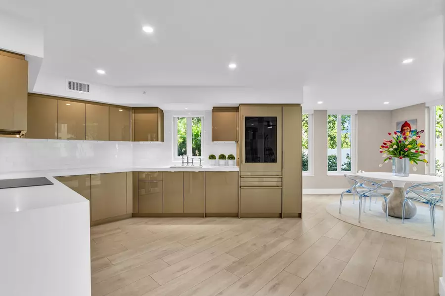 100 SE 5th AVE 106, Boca Raton, FL 33432