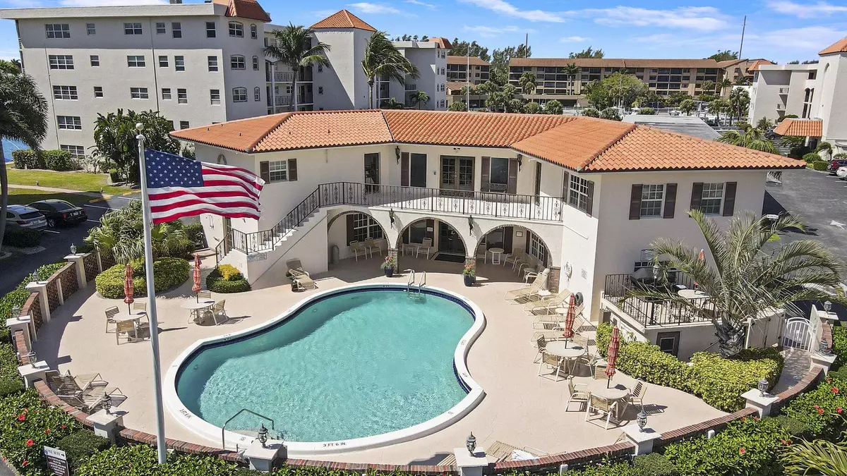 North Palm Beach, FL 33408,20 Yacht Club DR 312