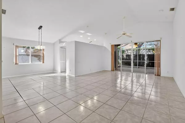 Parkland, FL 33067,6185 NW 77 PL