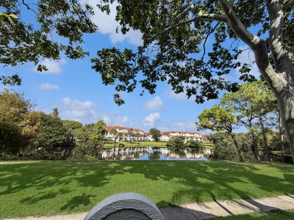 Delray Beach, FL 33444,1215 Crystal WAY L