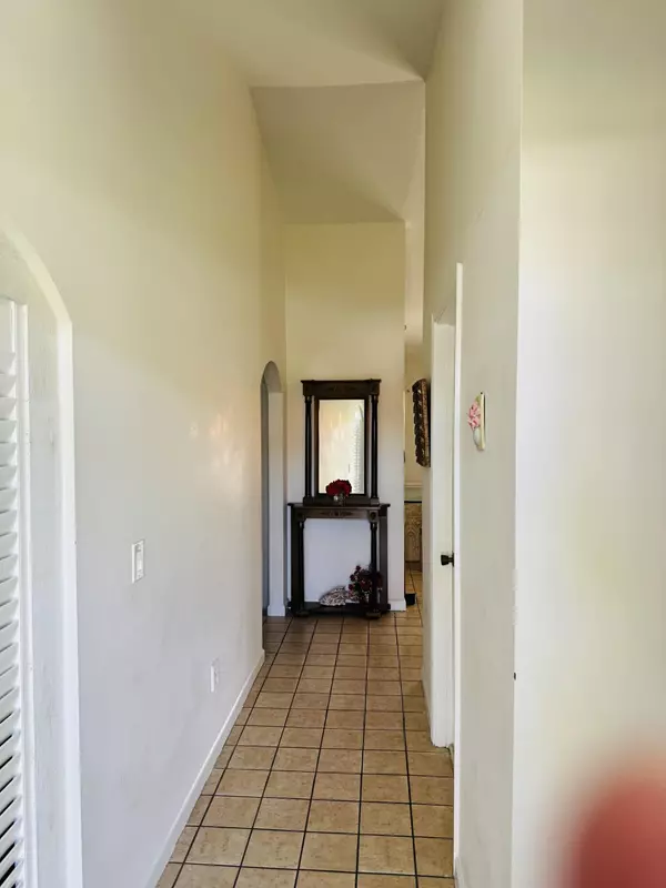 Boynton Beach, FL 33436,4134 N Alpinia Ct CT