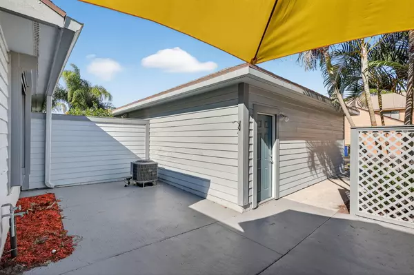 Hobe Sound, FL 33455,6184 SE Georgetown PL