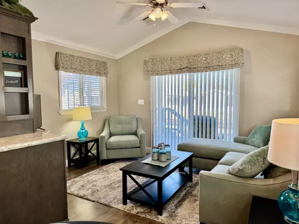 Okeechobee, FL 34974,24 Shell RD