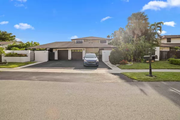 232 SW 28th AVE, Delray Beach, FL 33445