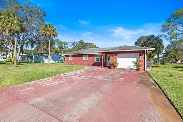 7406 Salerno RD, Fort Pierce, FL 34951