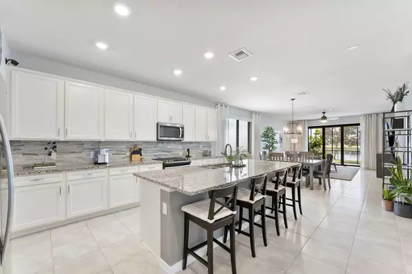 Lake Worth, FL 33467,8328 Cinch WAY