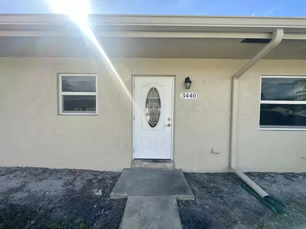 Lake Worth, FL 33461,3434 State ST 3440
