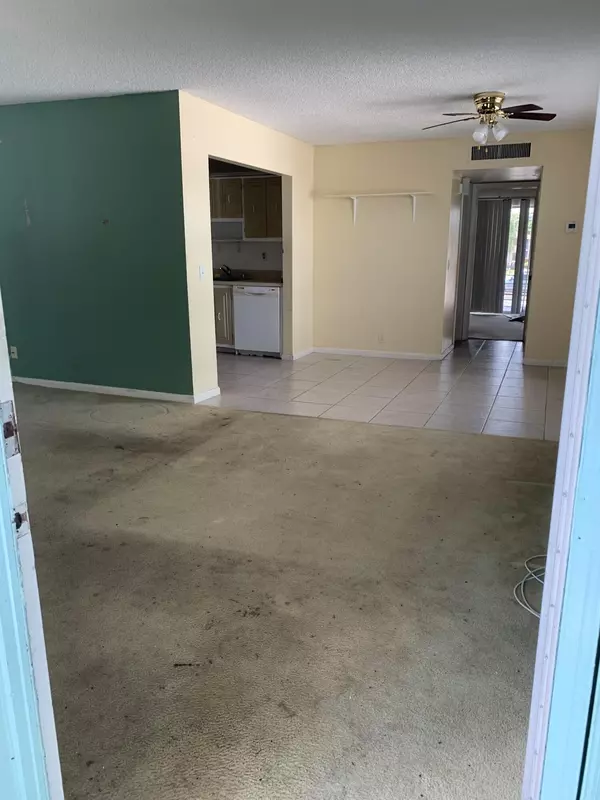 Delray Beach, FL 33446,415 Monaco I