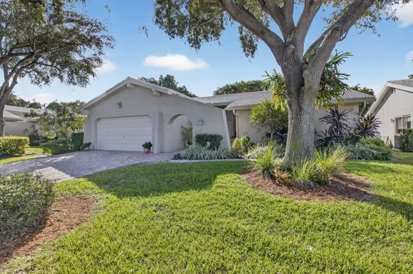 Boca Raton, FL 33433,5656 Pinecrest CIR