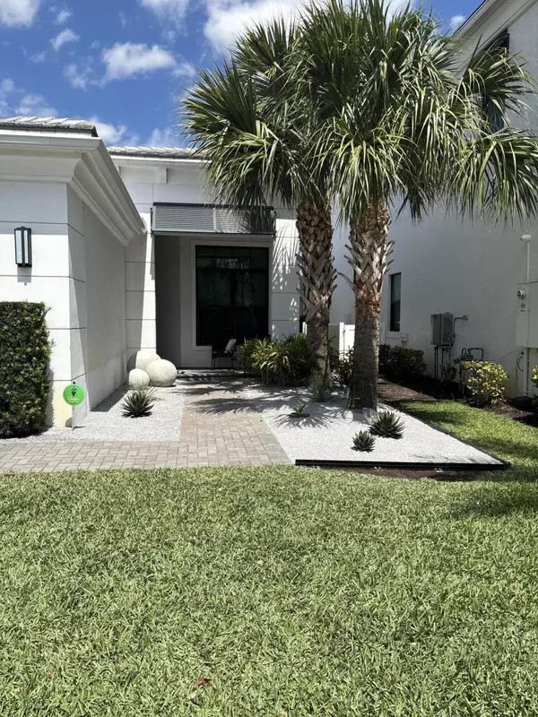 13673 Artisan CIR, Palm Beach Gardens, FL 33418