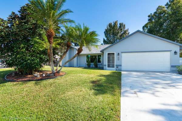 3519 SW Margela ST, Port Saint Lucie, FL 34953