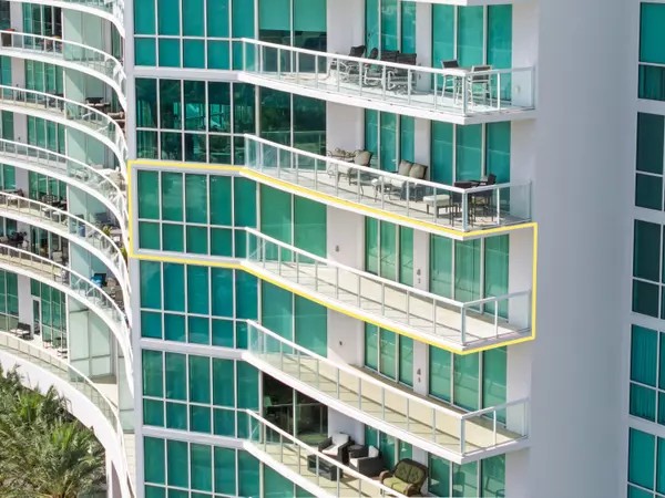 Pompano Beach, FL 33062,1 N Ocean BLVD 806