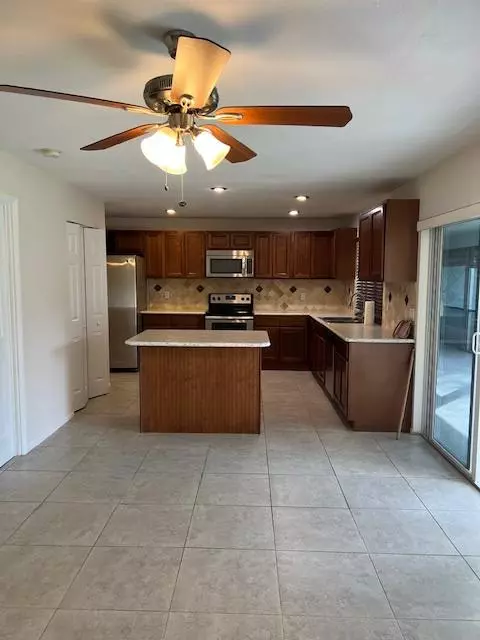 153 Meadowlark DR, Royal Palm Beach, FL 33411