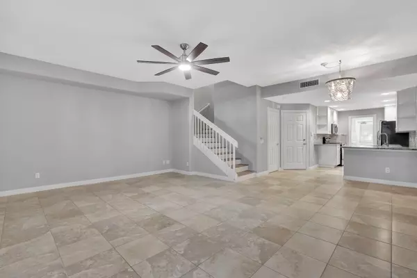 Jupiter, FL 33458,2873 E Community DR