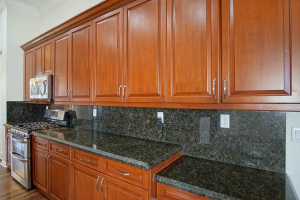 Port Saint Lucie, FL 34986,181 Magnolia Lakes BLVD