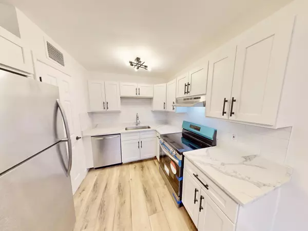 Vero Beach, FL 32962,659 SW 4th PL