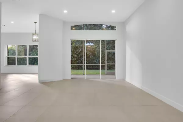 Boynton Beach, FL 33472,8957 Torcello WAY