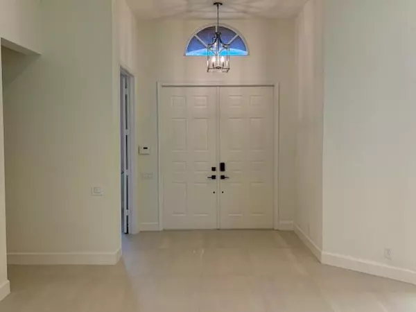 Boynton Beach, FL 33472,8957 Torcello WAY