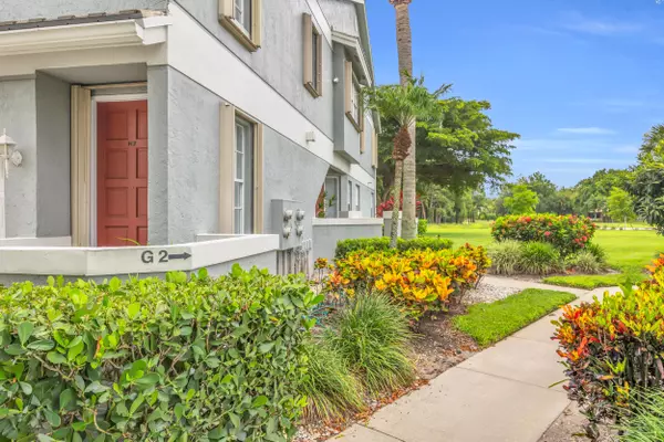 Lake Worth, FL 33449,10172 Andover Coach CIR G2