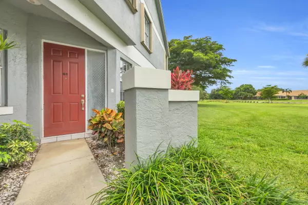 Lake Worth, FL 33449,10172 Andover Coach CIR G2