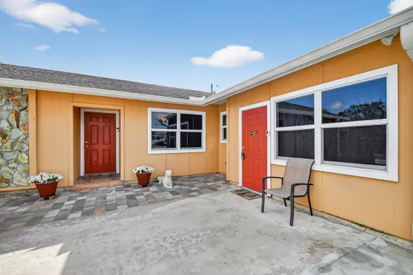 West Palm Beach, FL 33406,822 Florida Mango RD