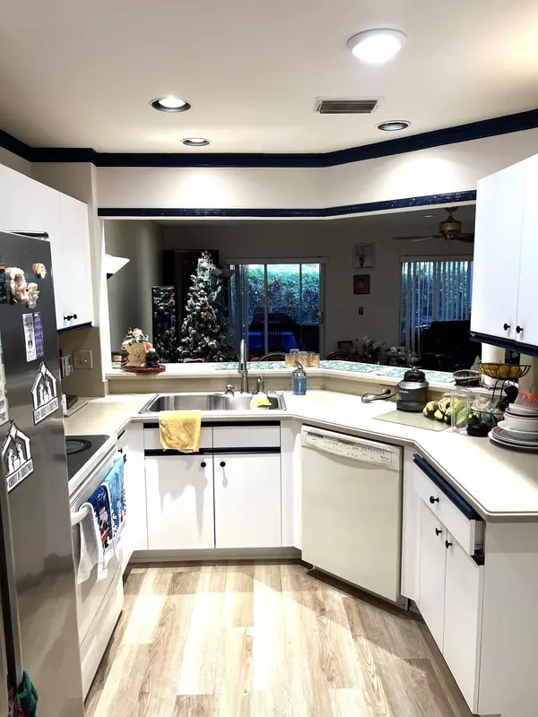 Boca Raton, FL 33434,9416 Boca River CIR 9416