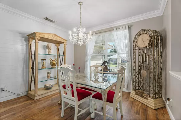 Stuart, FL 34997,8868 SW Fishermans Wharf DR