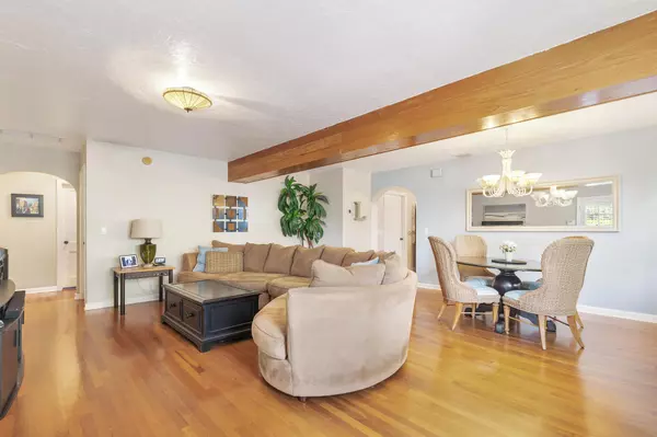 West Palm Beach, FL 33405,236 Avila RD