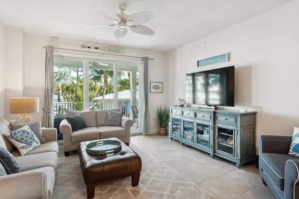 Juno Beach, FL 33408,822 S Bay Colony DR 822