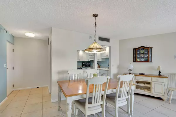 Singer Island, FL 33404,2800 N Ocean DR A-24b