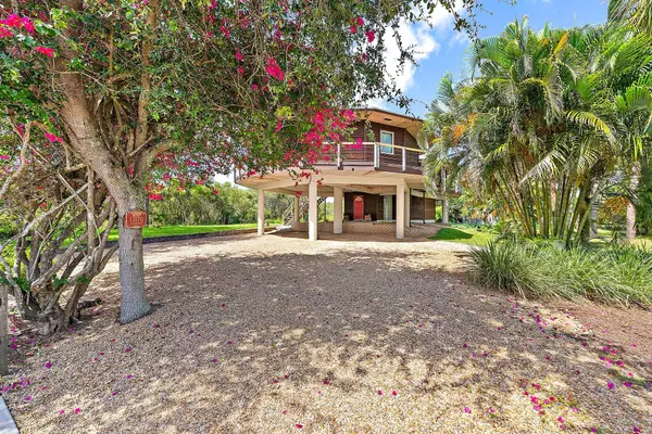 Hobe Sound, FL 33455,13170 SE Flamingo DR