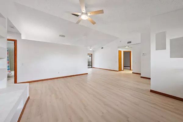 Port Saint Lucie, FL 34983,489 SE Evergreene TER