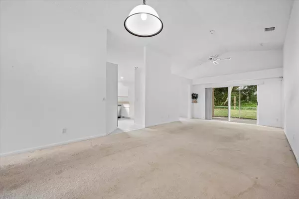 Wellington, FL 33414,1899 Oak Berry CIR