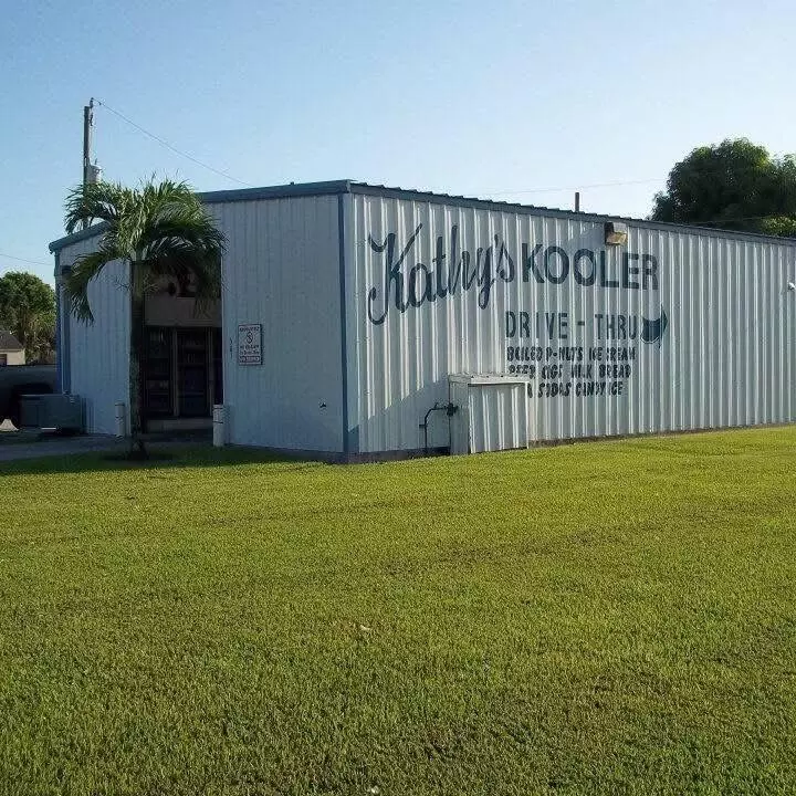 Belle Glade, FL 33430,501 NW 16th ST