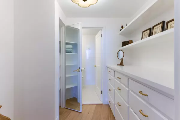 West Palm Beach, FL 33407,2800 N Flagler DR 913