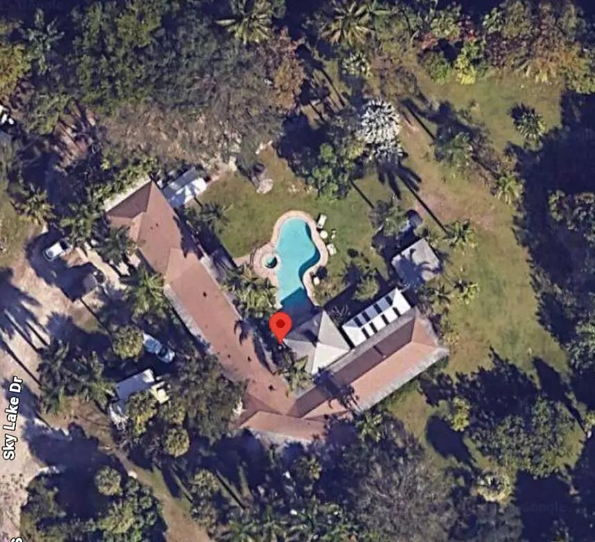 West Palm Beach, FL 33415,550 Skylake DR