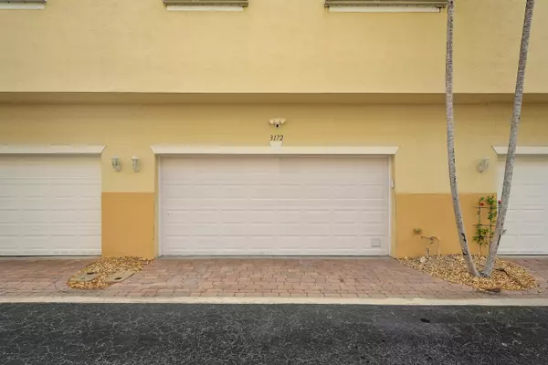 Boynton Beach, FL 33426,3172 N Greenleaf CIR