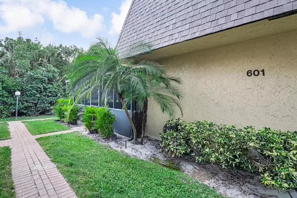 Lake Worth, FL 33467,4205 Turnberry CIR 601