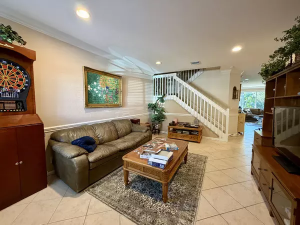Delray Beach, FL 33484,16129 Poppyseed CIR 1605