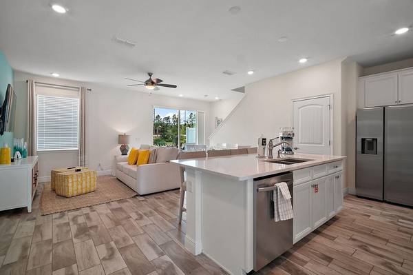 8174 Coconut PL, Kissimmee, FL 34747