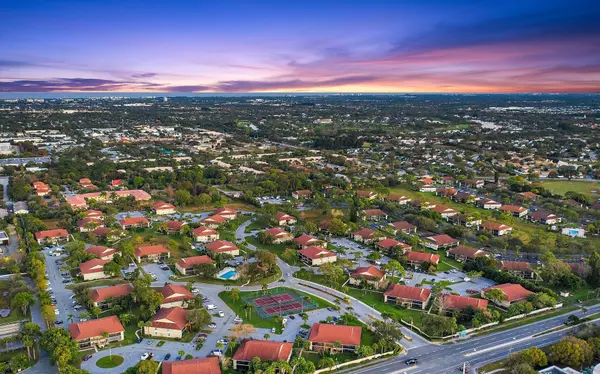 Jupiter, FL 33458,6532 N Chasewood DR F