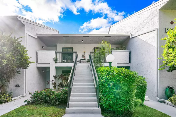 Delray Beach, FL 33484,5054 Golfview CT 1525