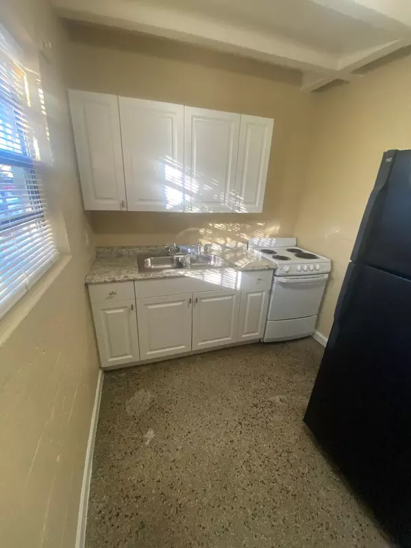 West Palm Beach, FL 33405,2721 Georgia AVE