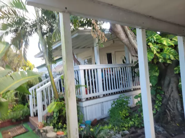 West Palm Beach, FL 33415,4882 S Katrina CIR