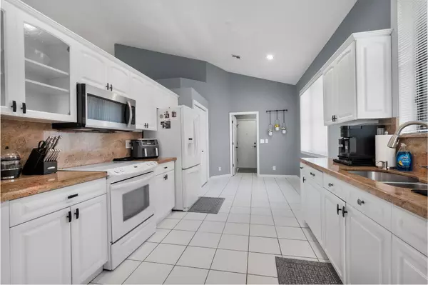 Boynton Beach, FL 33436,10393 S Lexington CIR